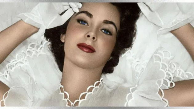 e_elizabeth_taylor_hbo_07222024397415