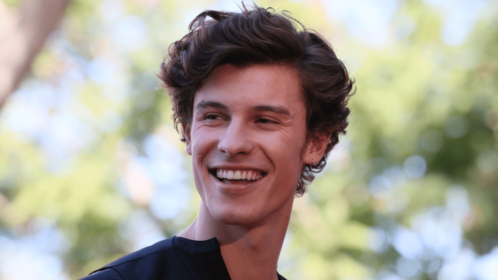 getty_shawnmendes_080124569049