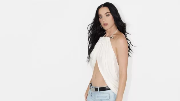 m_katyperryapplemusic_09192464449