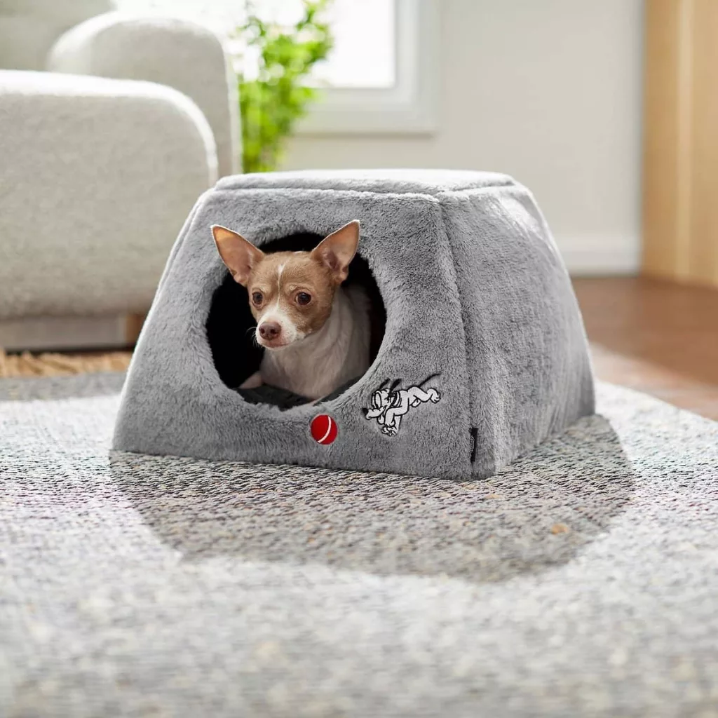 covered-pet-bed-pluto_hsco885712