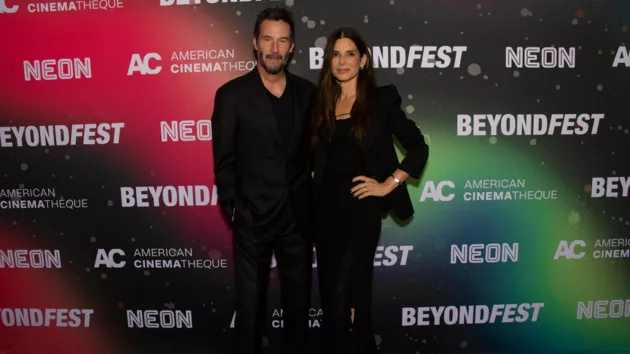 e_keanureevessandrabullock_050225535120