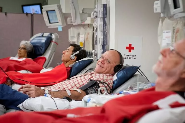 red-cross-blood-drive-1475385