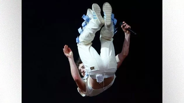 getty_bensonbooneflipscoachella_062425715841