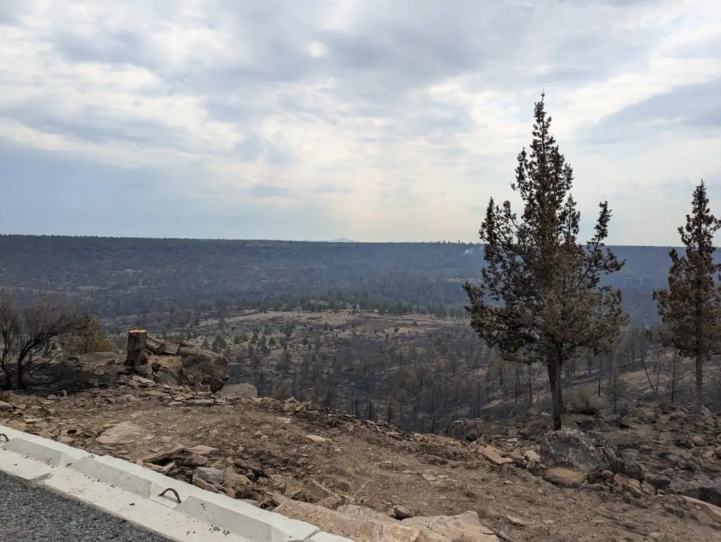 flat-fire-perimiter961405