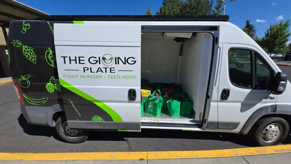 ona_nurses_thegivingplatedonation_2025_2944152