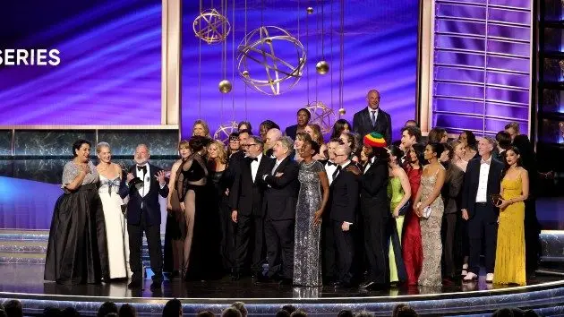 getty_thepitt_091425576268