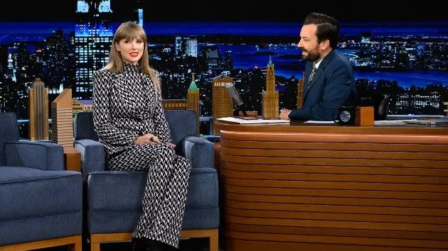 getty_tayloronfallon_092525_0915404