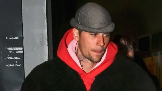 getty_justinbieberbundledup_10072567504