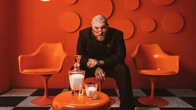 m_teddyswims_clairemarievogel_060625954142