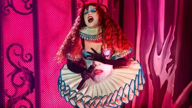 getty_chappellroanpink_10232547474