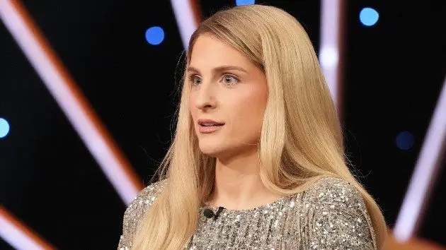 m_meghantrainorwheeloffortune_010926320146