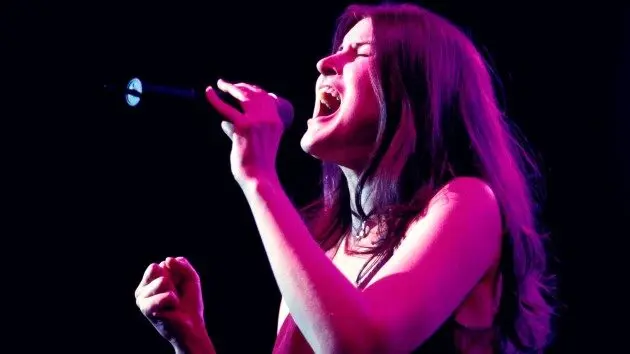 getty_paulacole_021826810449