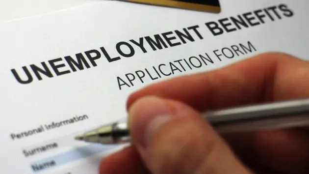 getty_011217_joblessclaims922044