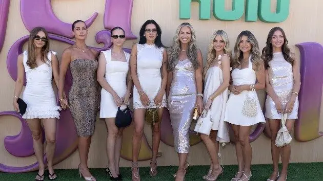 e_secretlives_042326551639