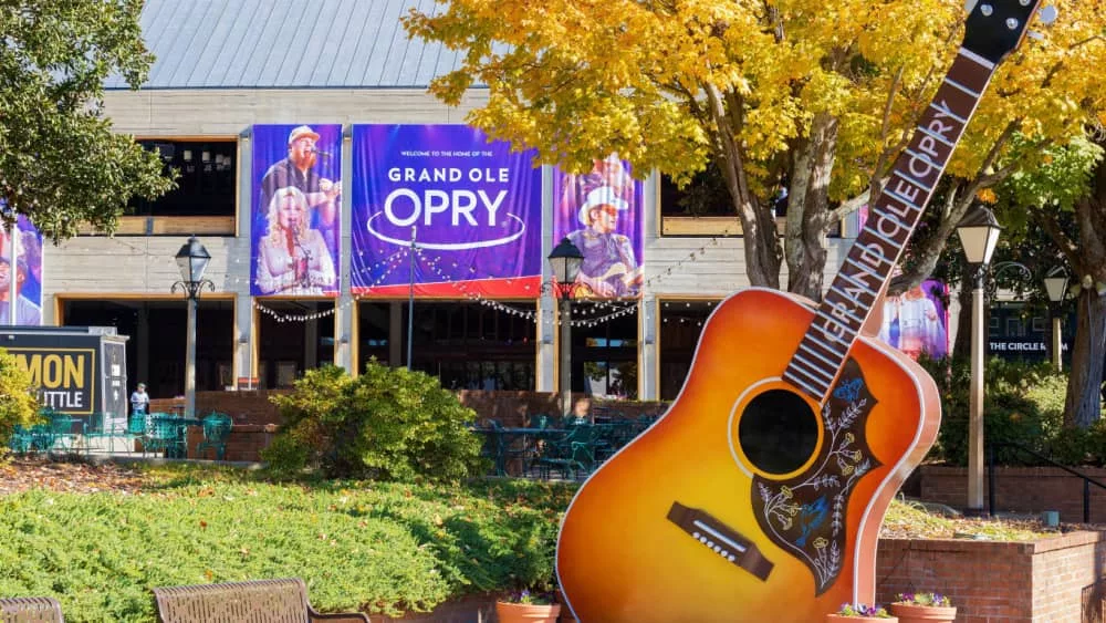 Performers revealed for 'Christmas at the Opry' hosted by Wynonna Judd