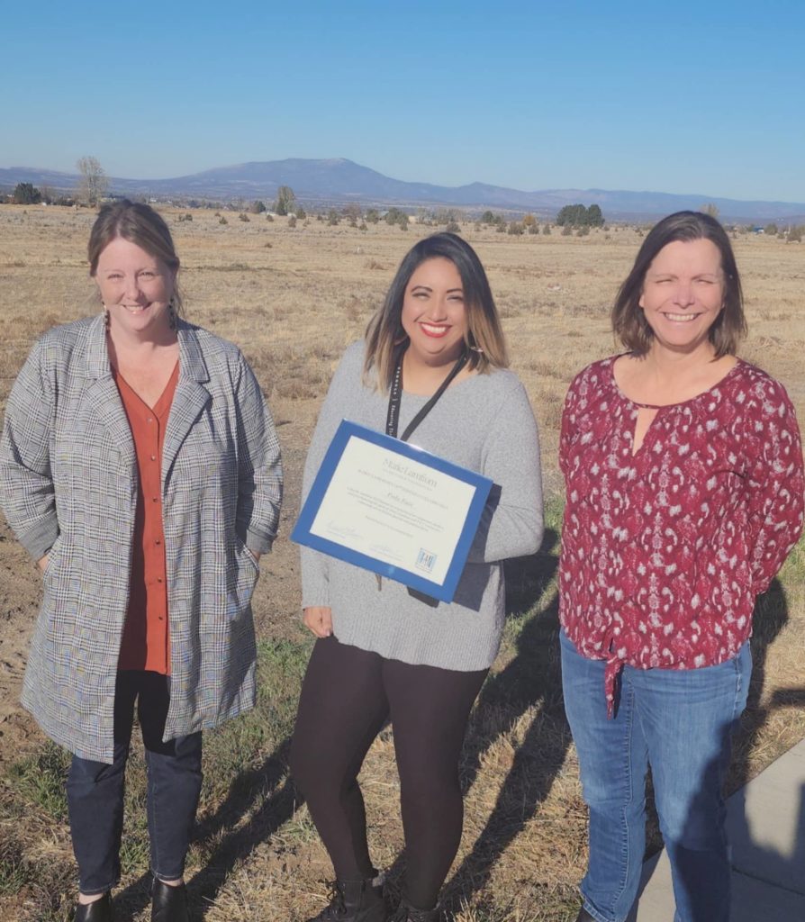 perla-ruiz-marie-lamfrom-award