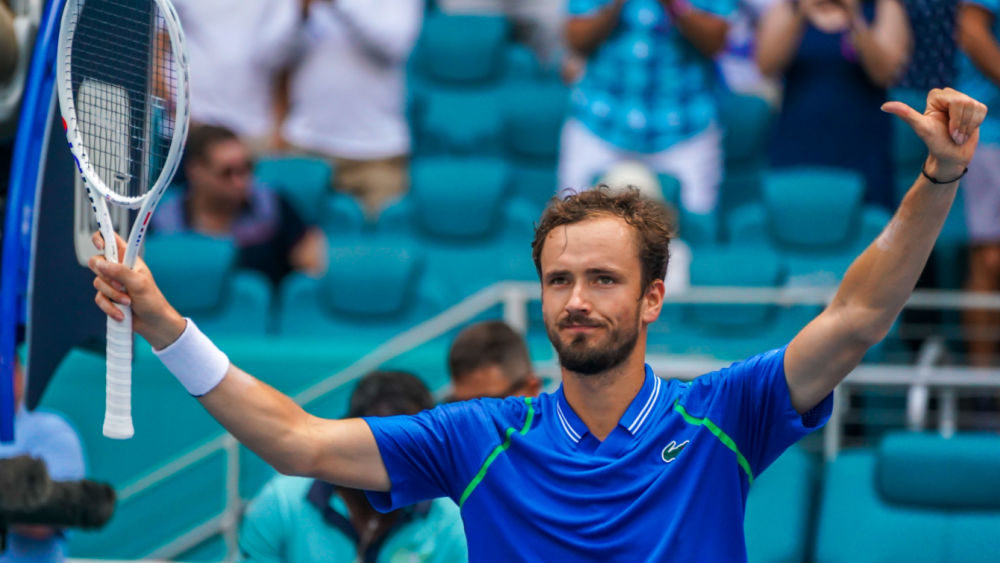 shutterstock_2283226613540323