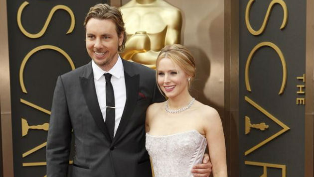 e_kristen_bell_dax_shepard_01042020880990