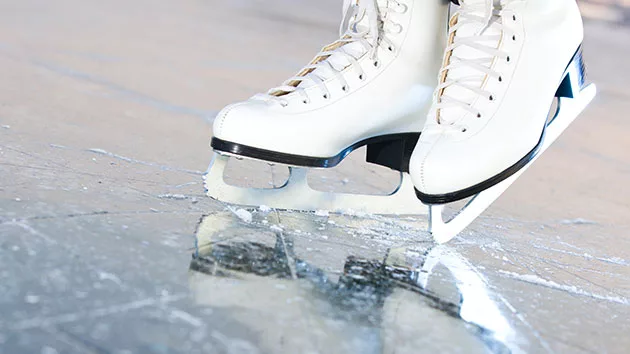 istock_121518_iceskate220335