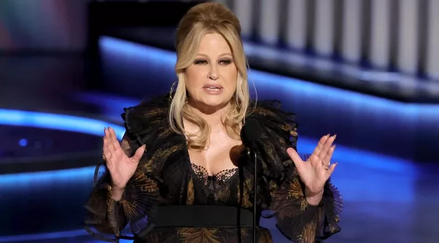 getty_jennifer20coolidge20_011524529235