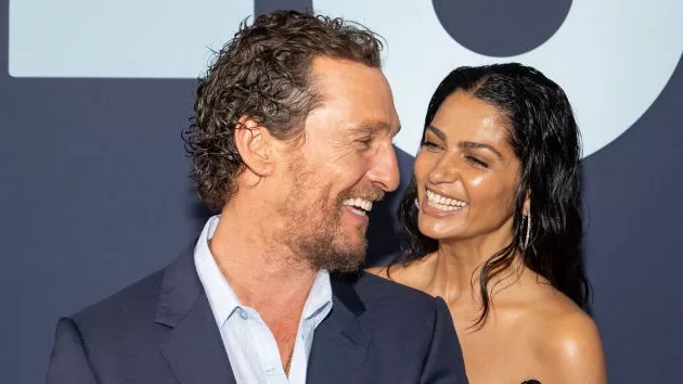 getty_mcconaughey_couple_06102024905824