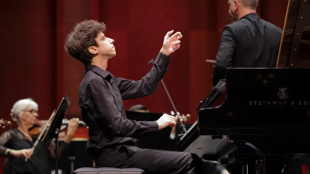 vitaly-starikov-mozart-concerto-jpg