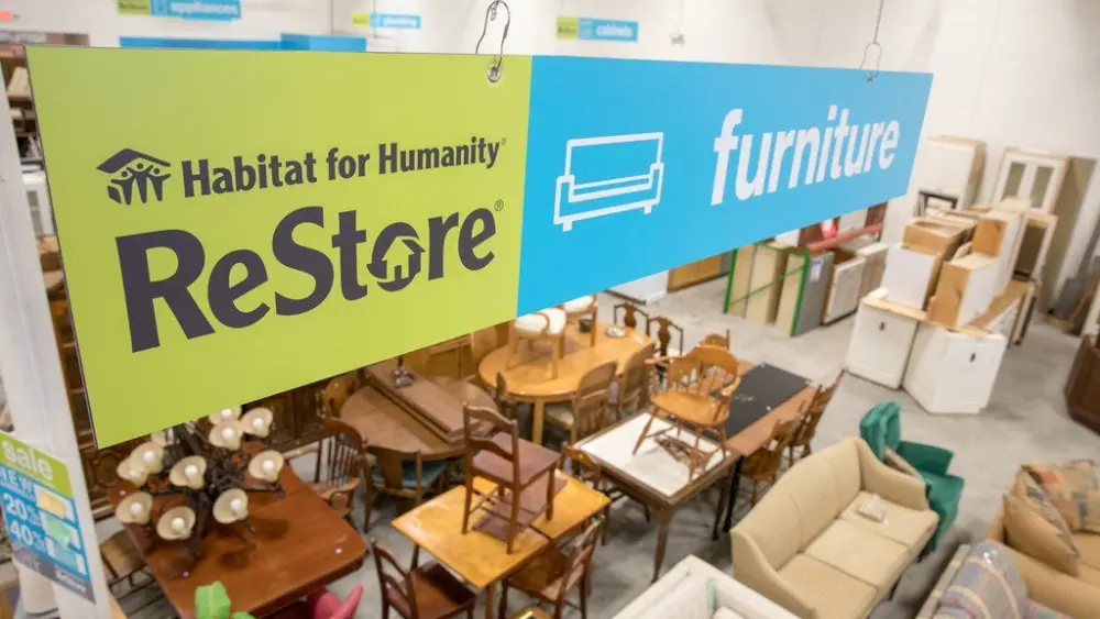 restore-interior754601