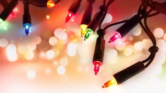 getty_122215_christmaslights884563