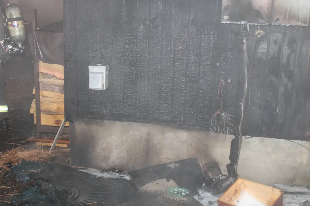 wood_stove_fire342937