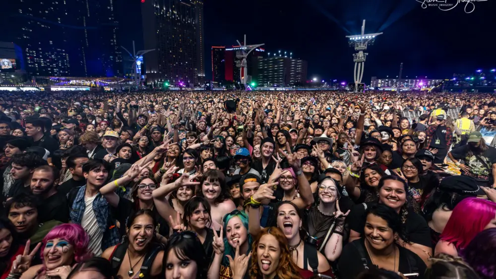 crowd_20251018_sbrazill_006