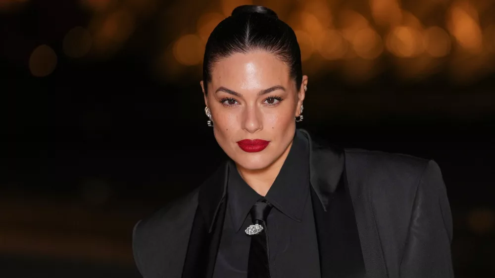 france-fashion-louvre-grand-diner-arrivals