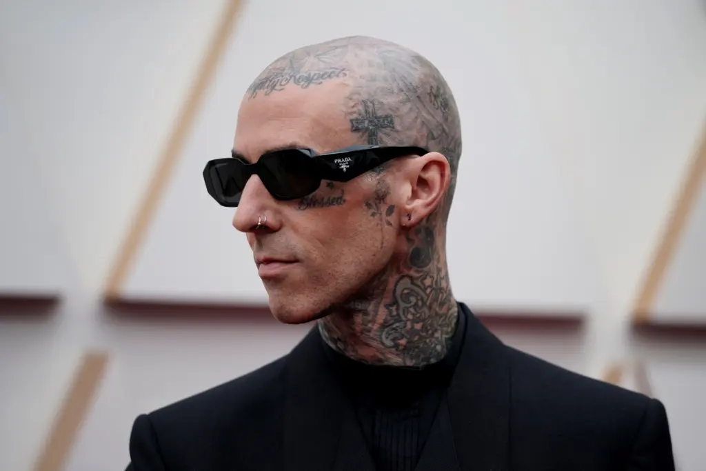 travis-barker-3