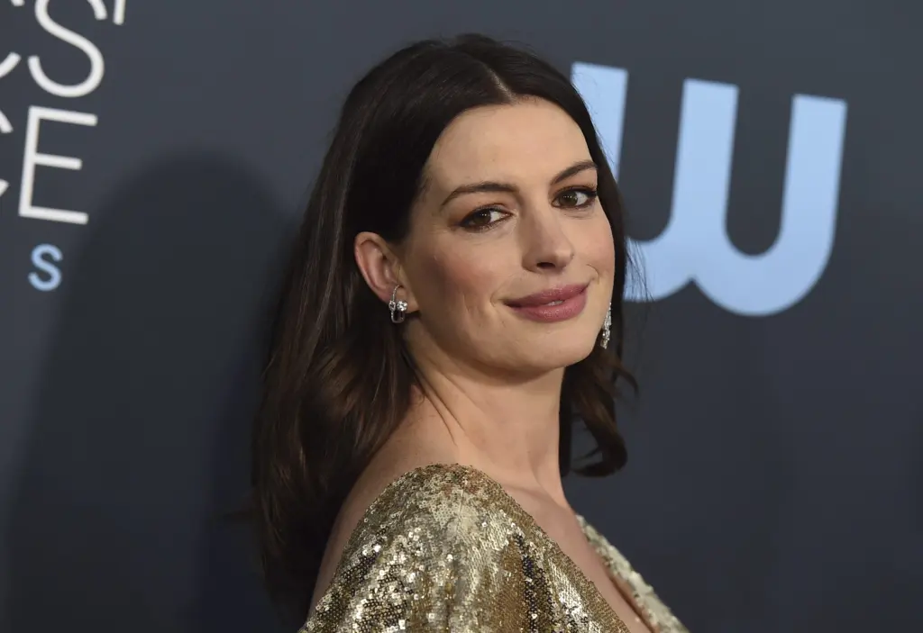 anne-hathaway