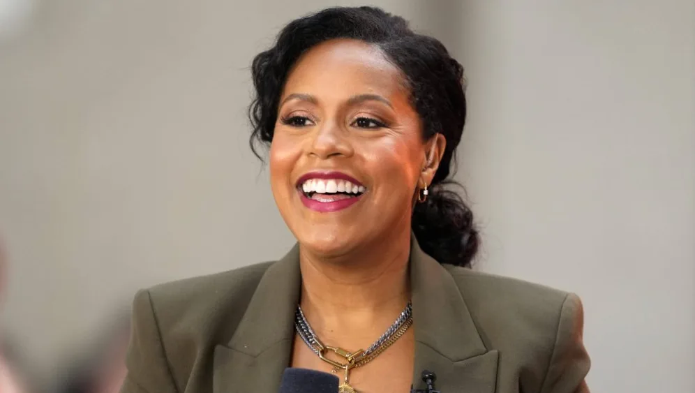 raye-performs-on-nbcs-today-show