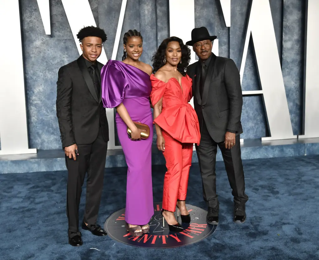 95th-academy-awards-vanity-fair-oscars-party-8