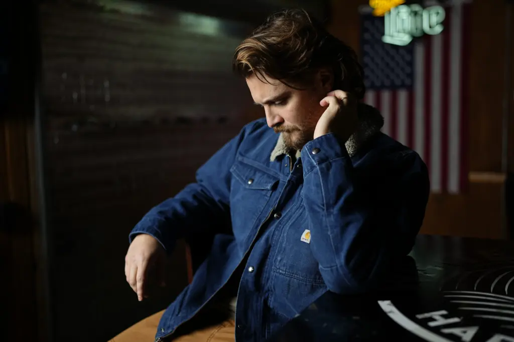 luke-grimes-4