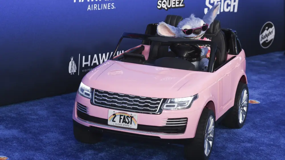 la-premiere-of-lilo-and-stitch-2