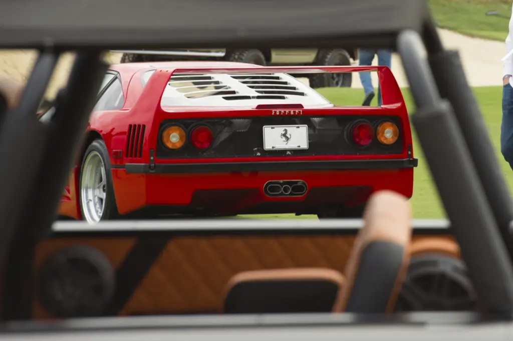 the-bridge-vi-classic-car-exhibition