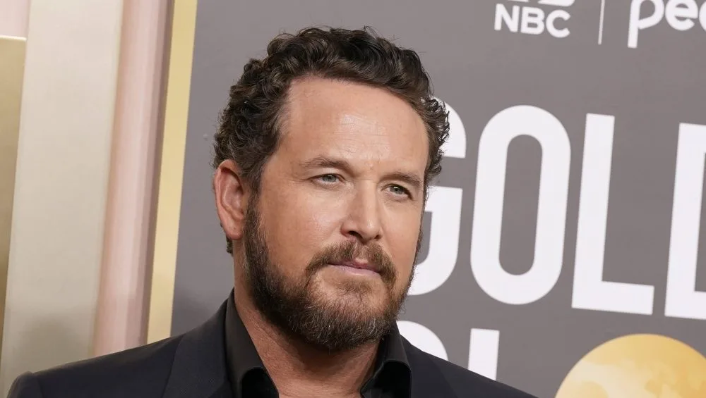 80th-annual-golden-globe-awards-arrivals-6