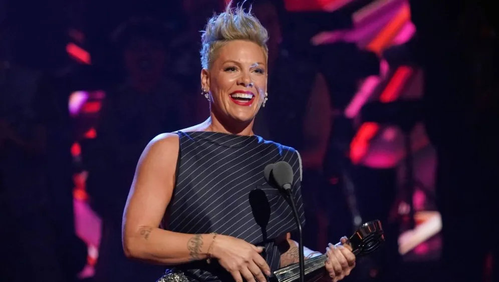 theater-tony-awards-host