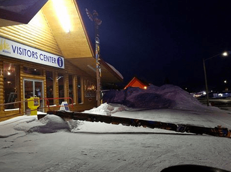 high-winds-bring-totem-pole-down-at-visitor-center