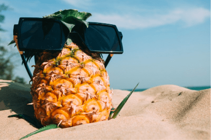 pineapple-on-a-beach-free-from-canva