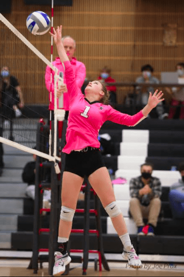 ambrosia-woodgate-tips-it-over-the-net-vhs-volleyball-oct-2021-photo-by-joe-prax