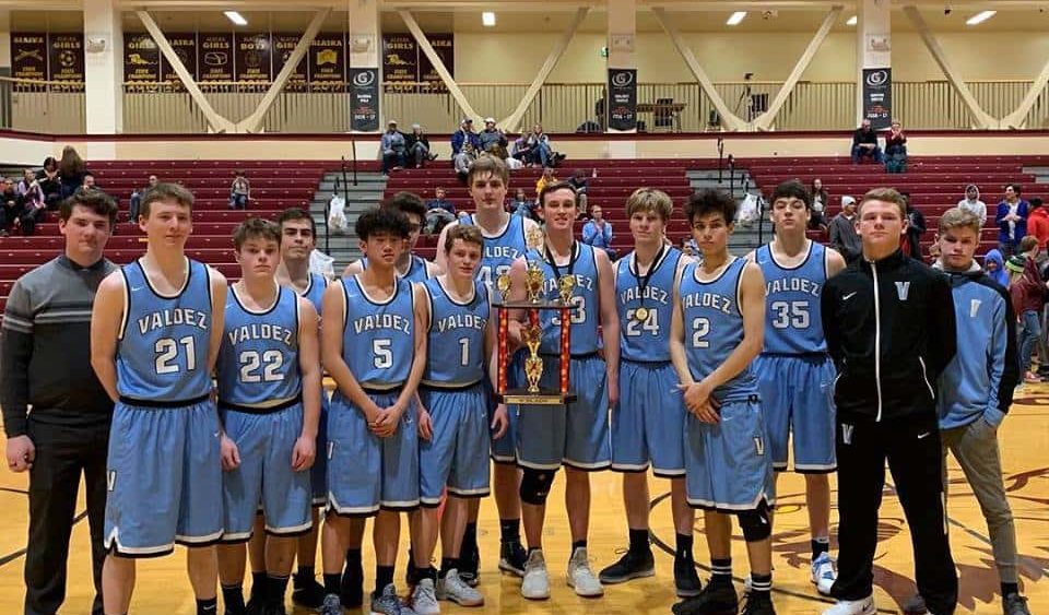 vhs-boys-basketball-teams-takes-2nd-place-at-dimond-tournament-2019-photo-courtesy-of-jennifer-watson-2