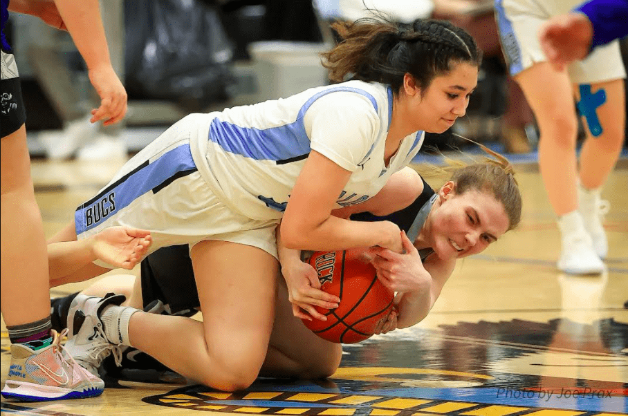 lily-brown-going-for-the-ball-elks-tournament-2022-photo-courtesy-of-joe-prax-2