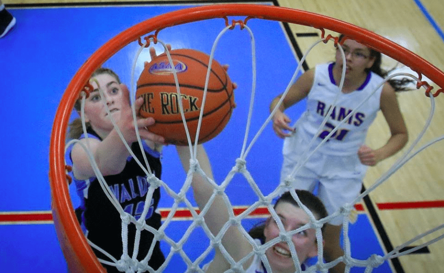 ally-seiber-at-hoop-elks-2019-2