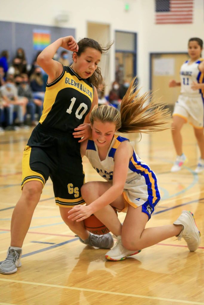 destiny-day-fighting-for-the-ball-versus-glennallen-gms-basketball-oct-2020-photo-courtesy-of-joe-prax-2