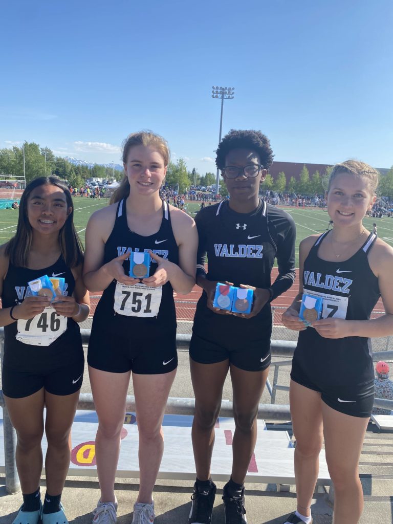 medals-vhs-track-field-at-state-2022-rotated-1-2