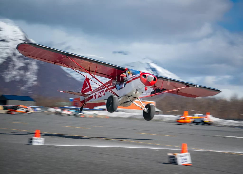 Dennis Serie - 2023 Bush Class - Photo Credit Deon Mitton Aviation Photogrphy