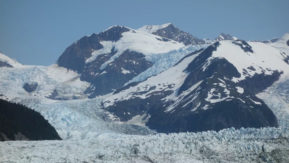 Glaciers flow from the St. Elias Mountains near Yakutat Bay. Photo by Ned Rozell.